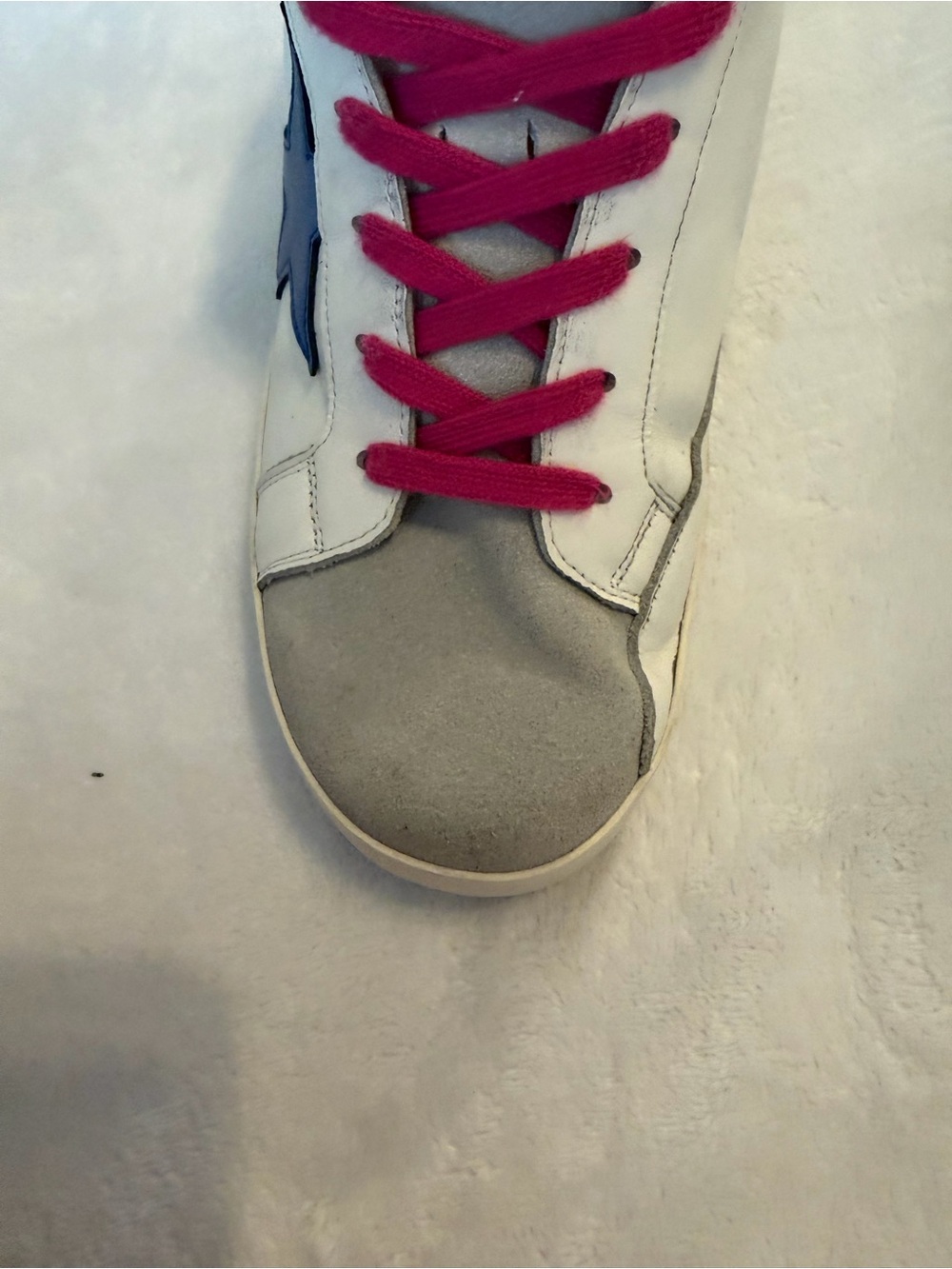 Golden Goose White Leather Sneakers with Blue Star and Pink Laces - Picture 8 of 16